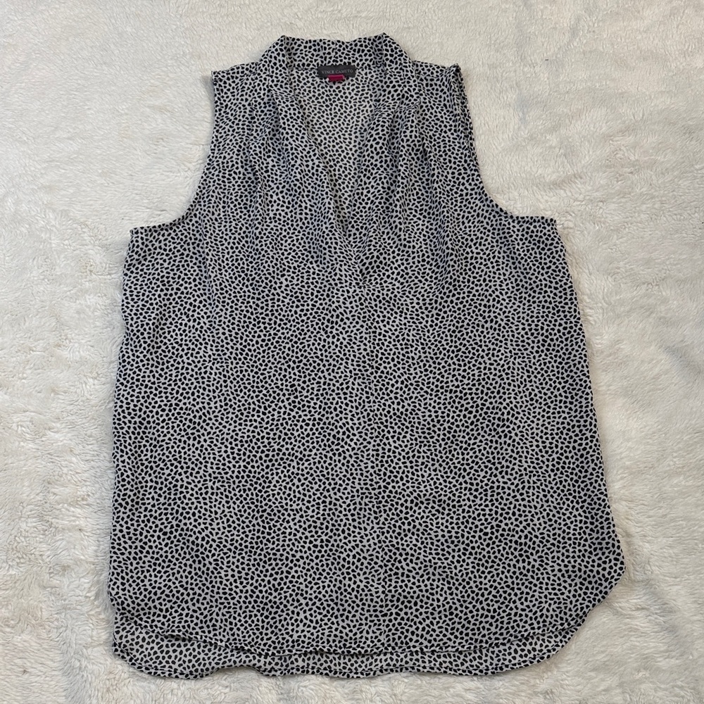 Vince Camuto Black and White Sleeveless Blouse